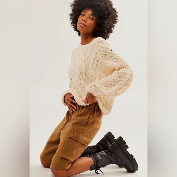 NWOT FREE PEOPLE Charli Wool Longline Cargo Shorts In Bronze Brown MRSP $148 - Picture 5 of 12